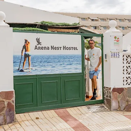 Hostel Arena Nest *