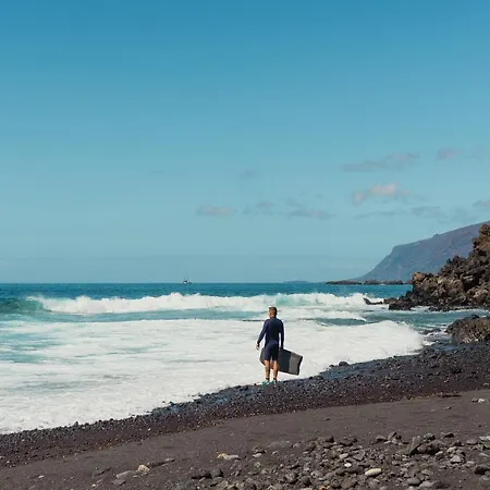 Arena Nest Hostel Puerto de Santiago (Tenerife)